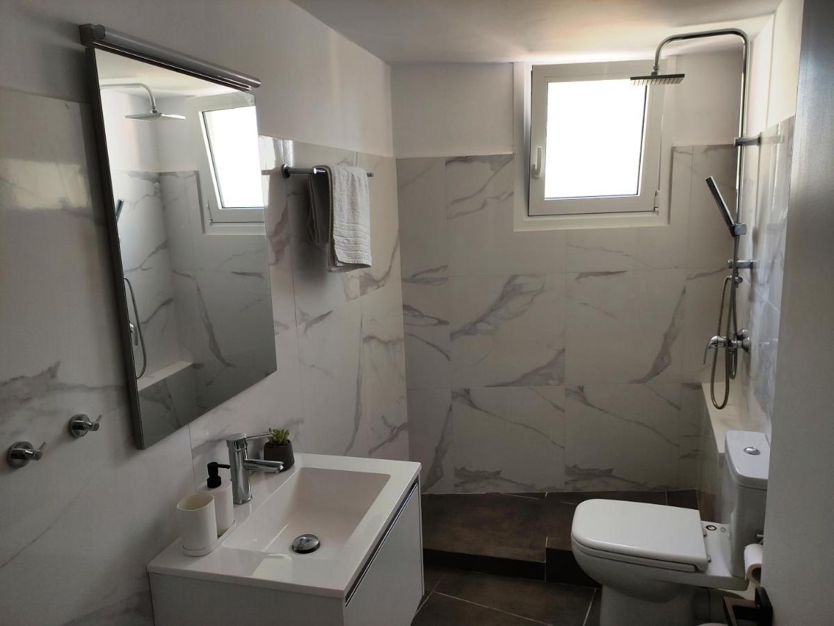 Karavela Street Apartment プレベザ エクステリア 写真