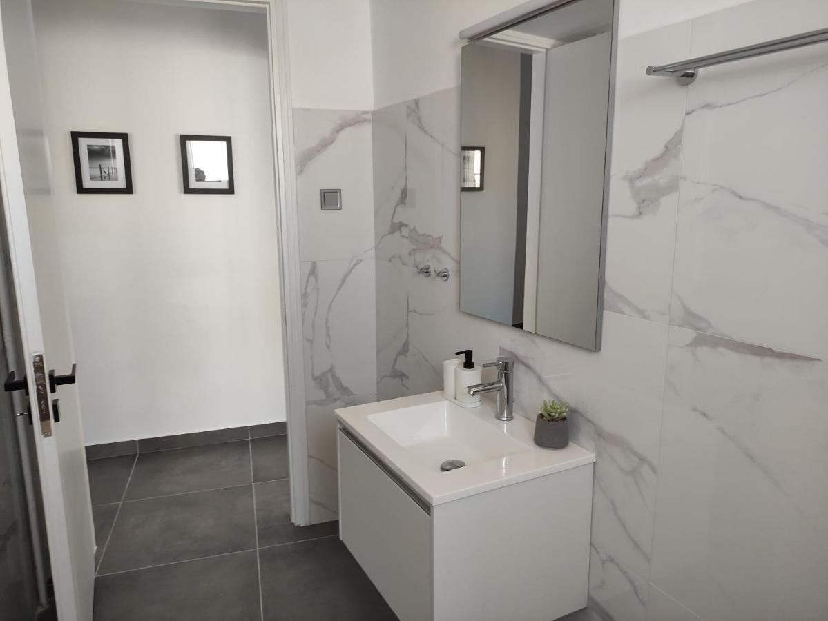 Karavela Street Apartment プレベザ エクステリア 写真